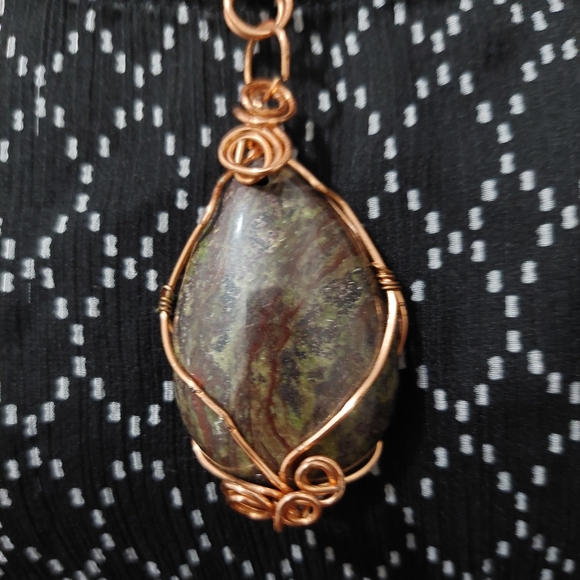 📣 LAST CALL📣 100% Authentic Handmade Labradorite & Copper adjustable necklace - Picture 2 of 16